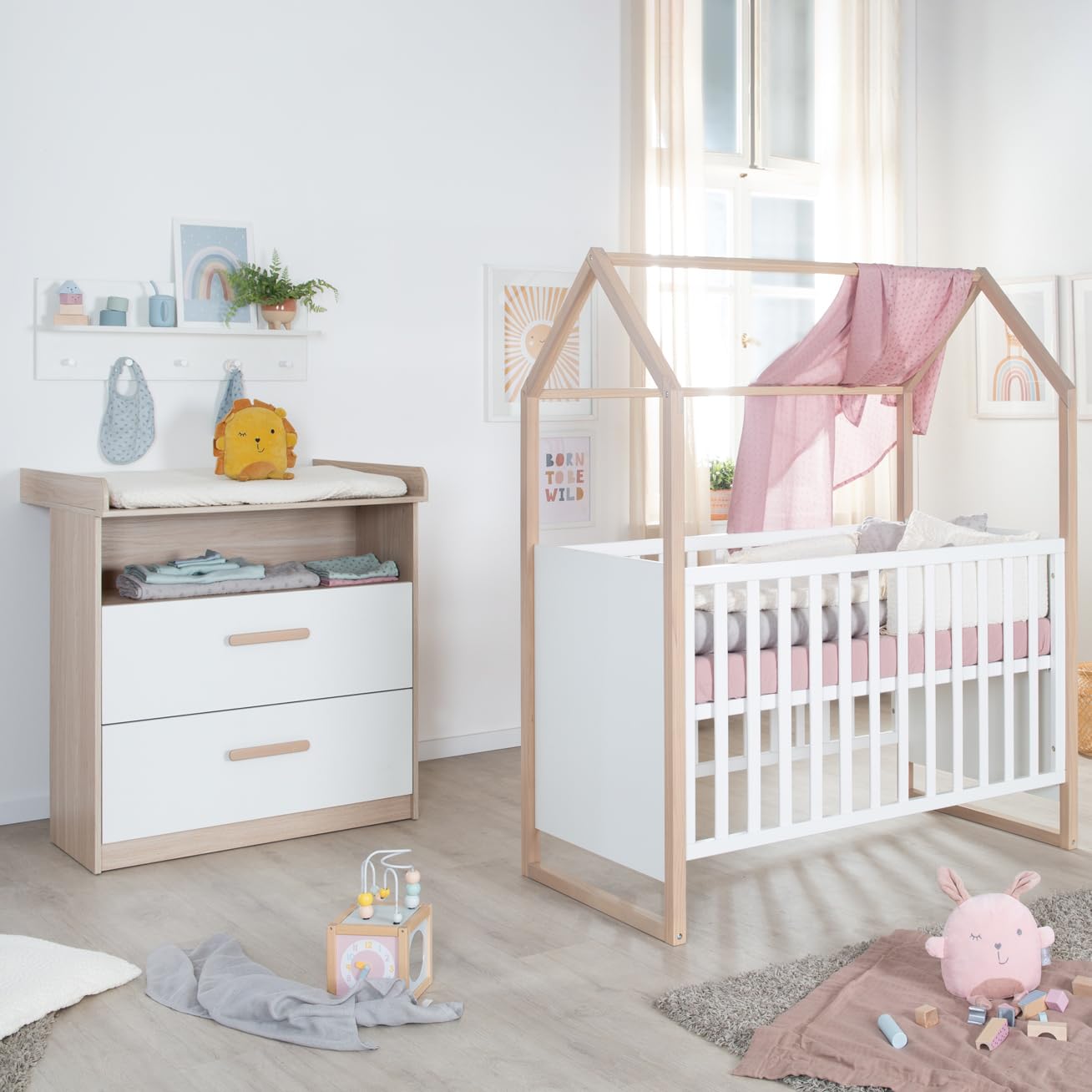 roba Babymöbel Cabane 2 pièces – Lit bébé & lit d'appoint 60 x 120 cm + commode à langer avec embout amovible – Chambre d'enfant en blanc/décor chêne