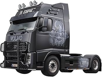 Amazon | イタレリ 1/24 ボルボ FH-16 XXL ヴァイキング プラモデル