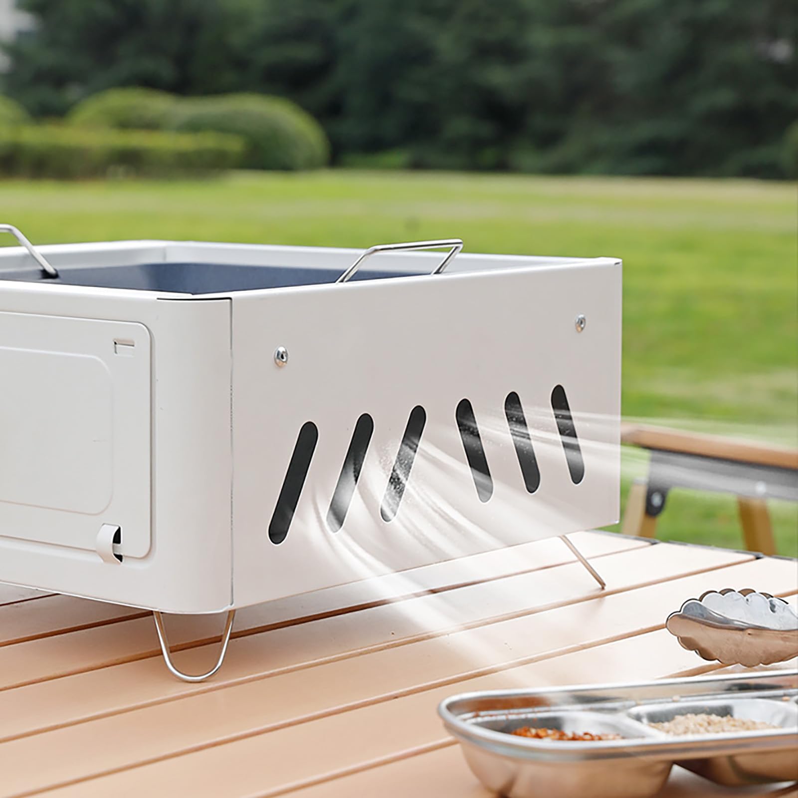 Barbecue portatile a carbone bianco da campeggio Grill da tavolo leggero per feste in casa all'aperto