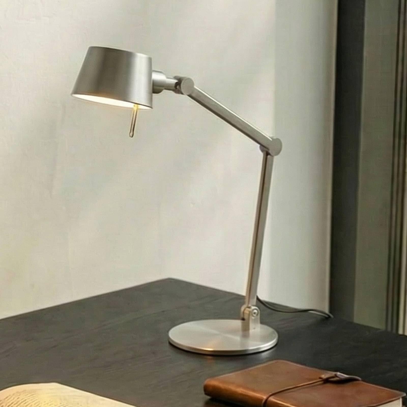 Lucande Tischlampe Silka (Modern) in Alu aus Metall (1 flammig, E27) - Tischleuchte Schreibtischlampe Nachttischlampe Wohnzimmerleuchte