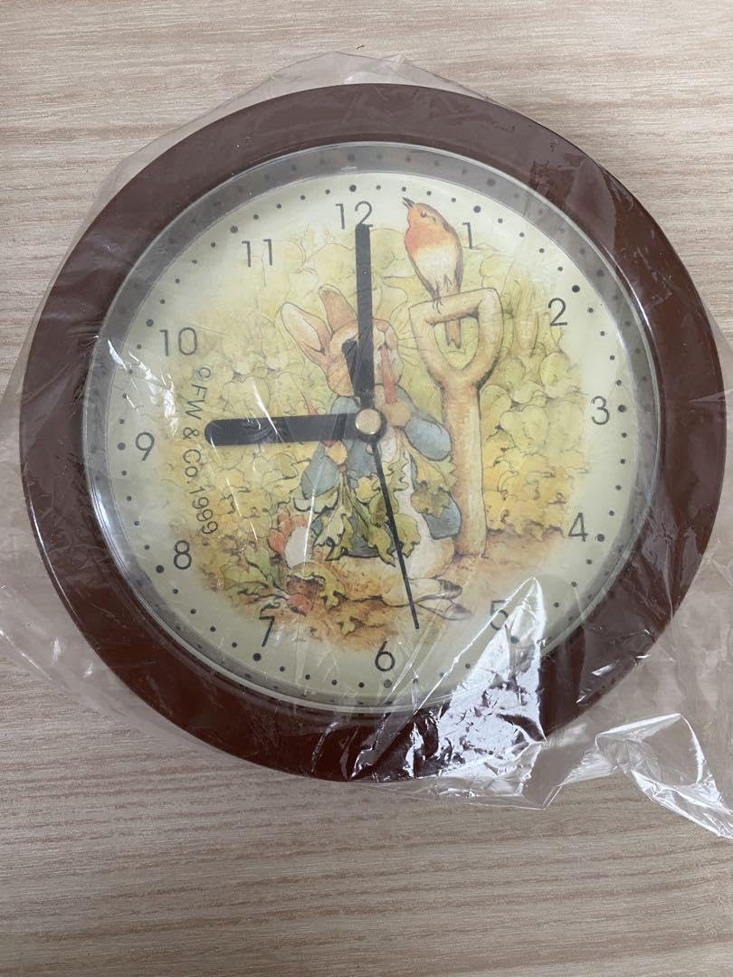 【新品】ピーターラビット絵皿時計（壁掛・置き） Amazon.co.jp: ピーターラビット 掛け時計 おしゃれ 北欧 壁掛け