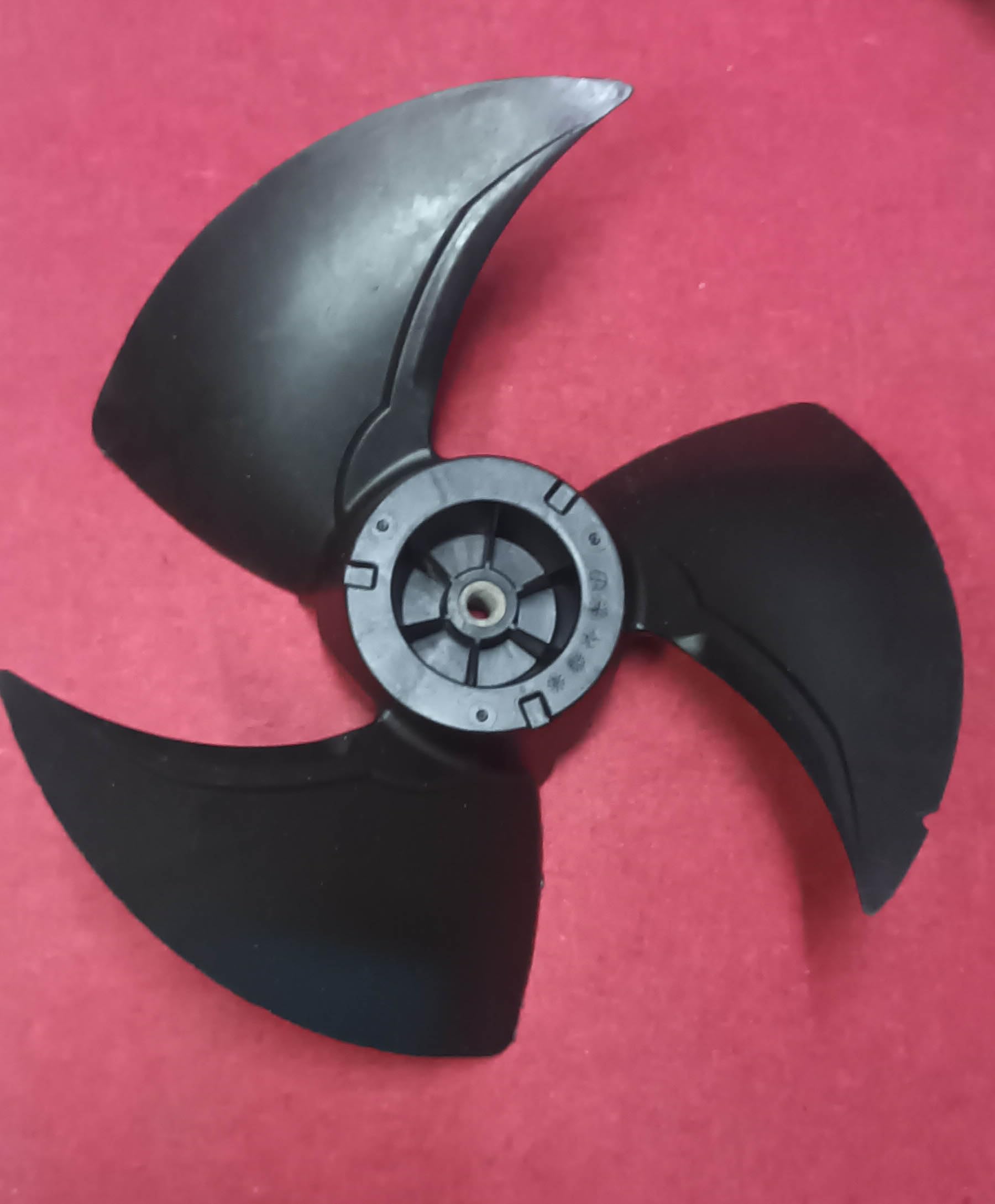 3 Leaf Air Conditioners Fan Black Colour 13 inch Hole Dia:10mm 00-40 2