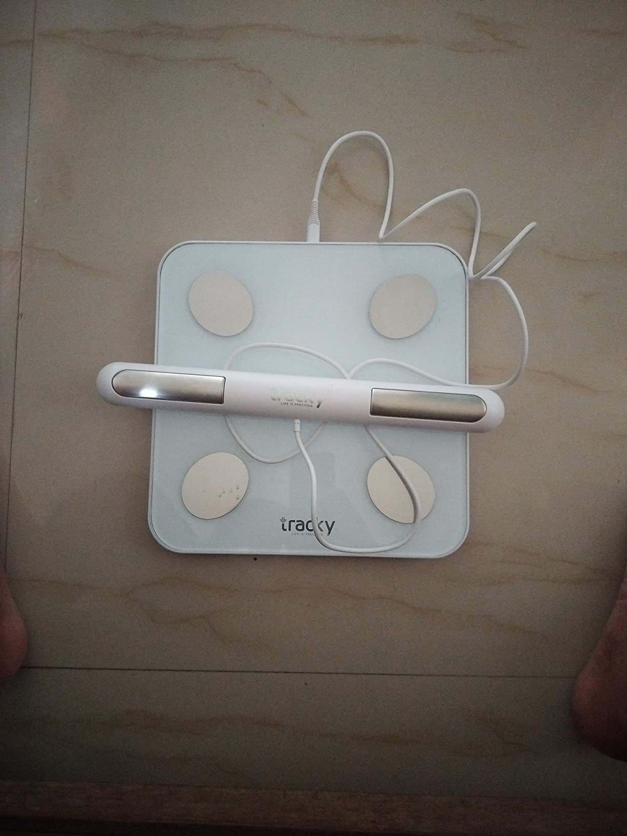 Tracky Advance Body Composition Scale with 8 Electrodes | 22 Essential ...