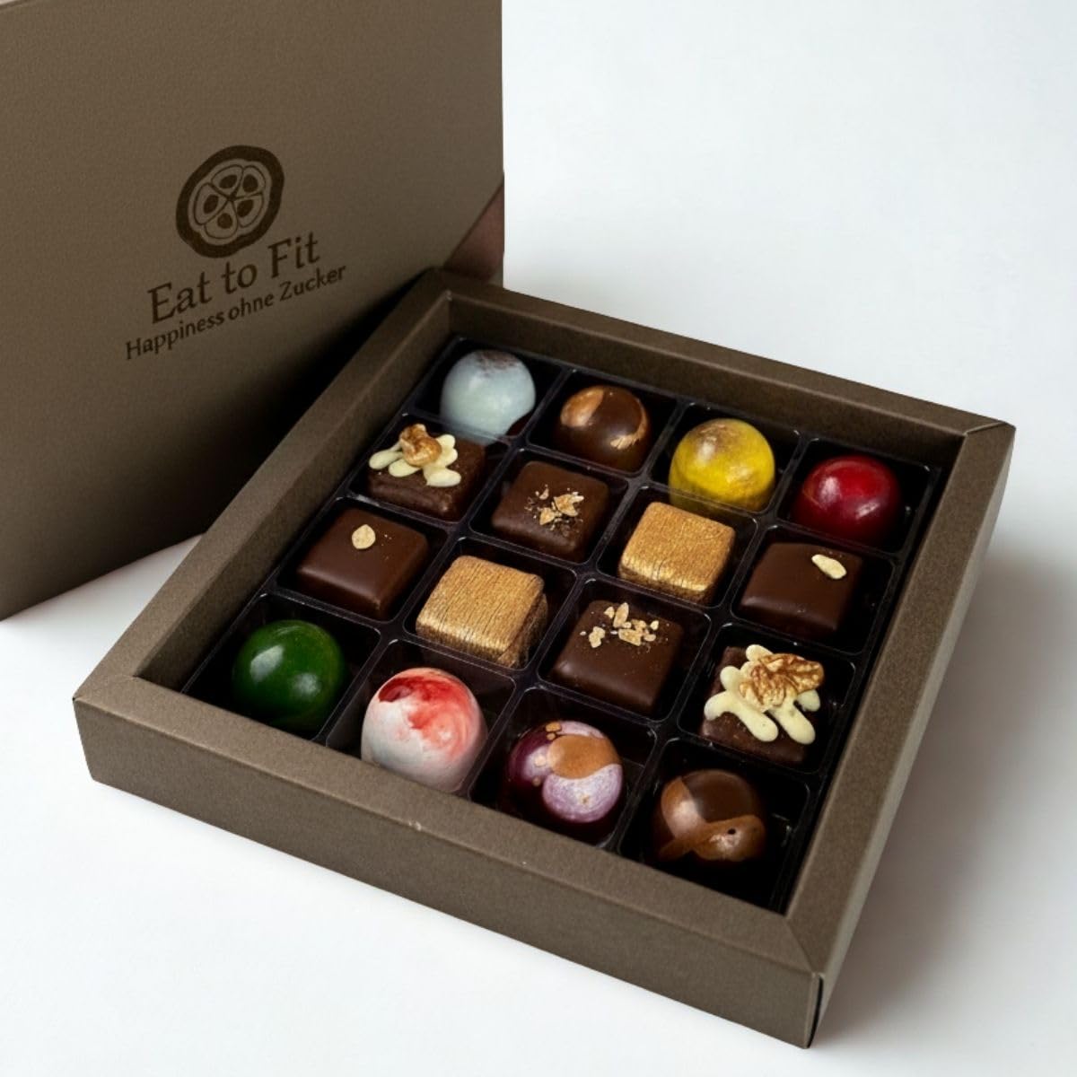 Eat to Fit Zuckerfrei Sweet N16 Pralinen ohne Zuckerzusatz -12 verschiedene Geschmacksrichtungen. Pralinen in handwerklicher Tradition hergestellt. Ohne Zucker(Saccharose)
