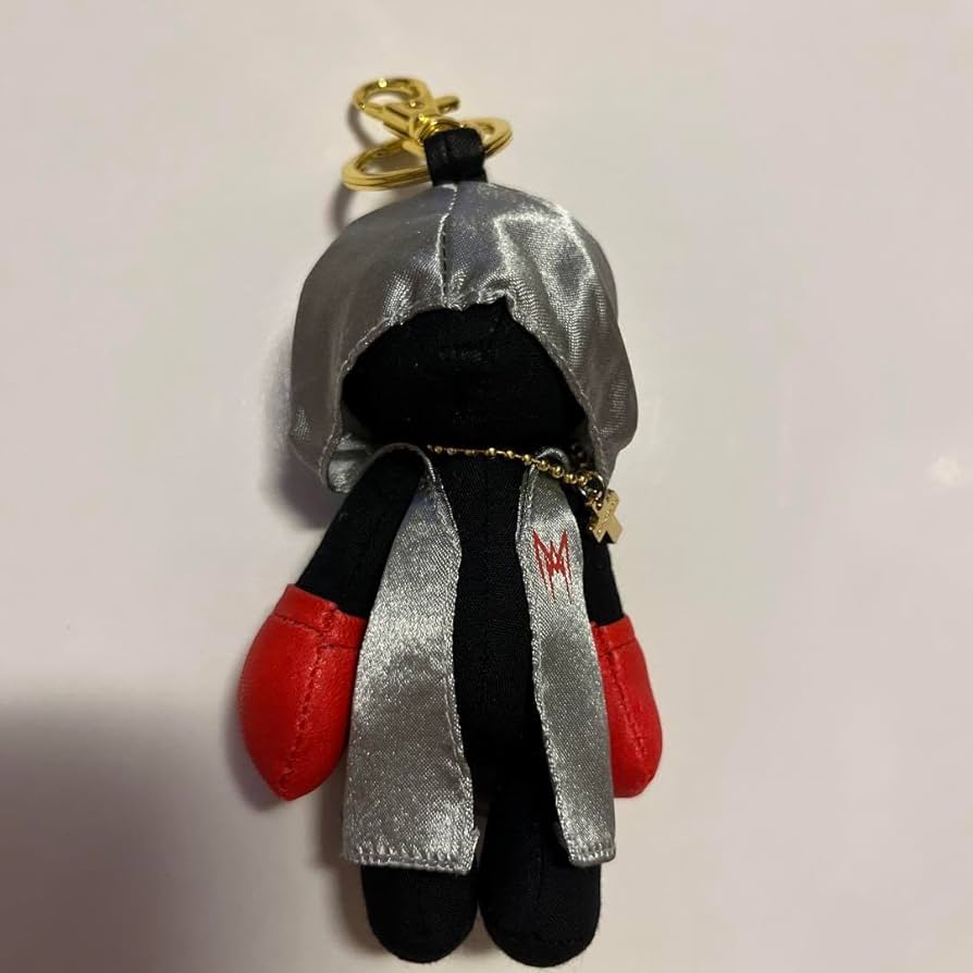 Amazon.co.jp: the GazettE Reita Bear Keychain : Toys & Games