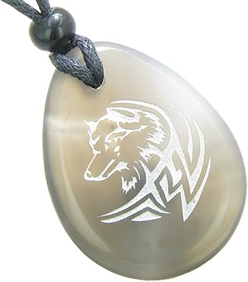 Courage and Protection Lucky Wolf Good Luck Amulet Natural Agate Pendant Necklace