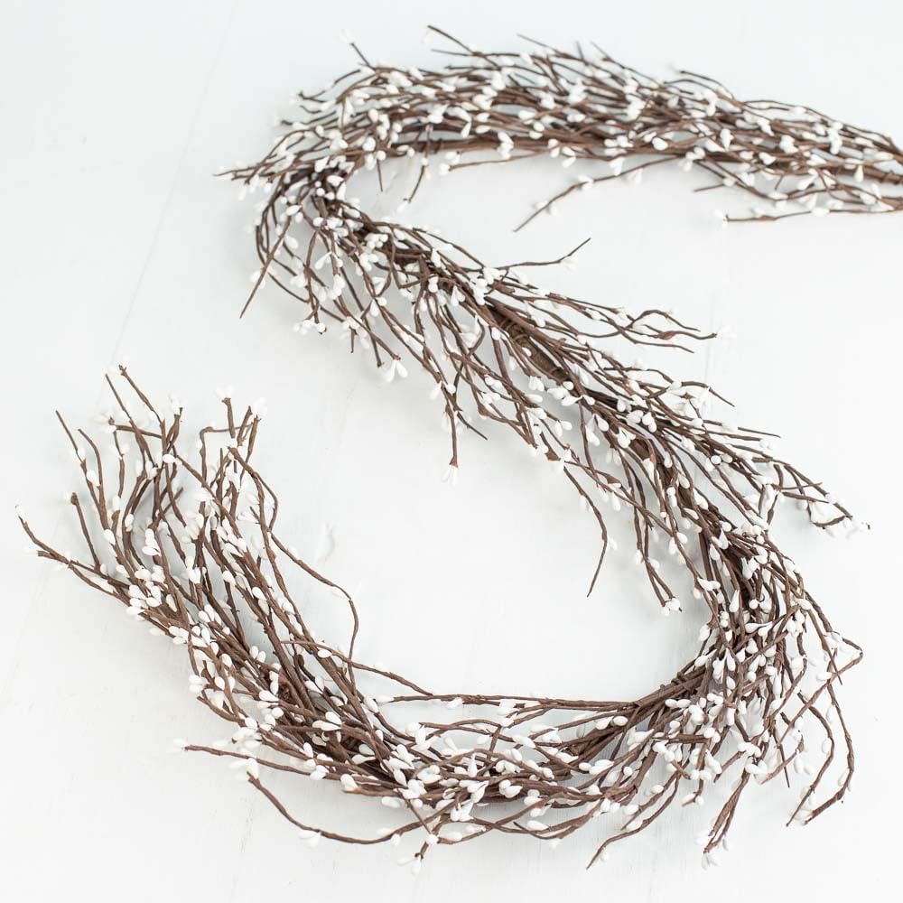 Factory Direct Craft Artificial White Pip Berry Garland Year Round Rustic Berries, Farmhouse Home Decor for Table Arrangements, Primitive Summer and Centerpiece Decorations