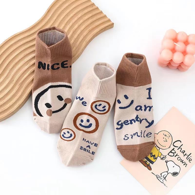 Image of Women's and Girls Cotton Ankle Length Socks