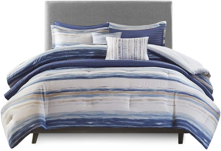 Madison Park Marina Comforter Quilt Combo Set – Modern Luxury Design, All Season Down Alternative Bedding, Matching Shams, Decorative Pillows, King/Cal King(104″x92″) Seersucker Blue 8 Piece