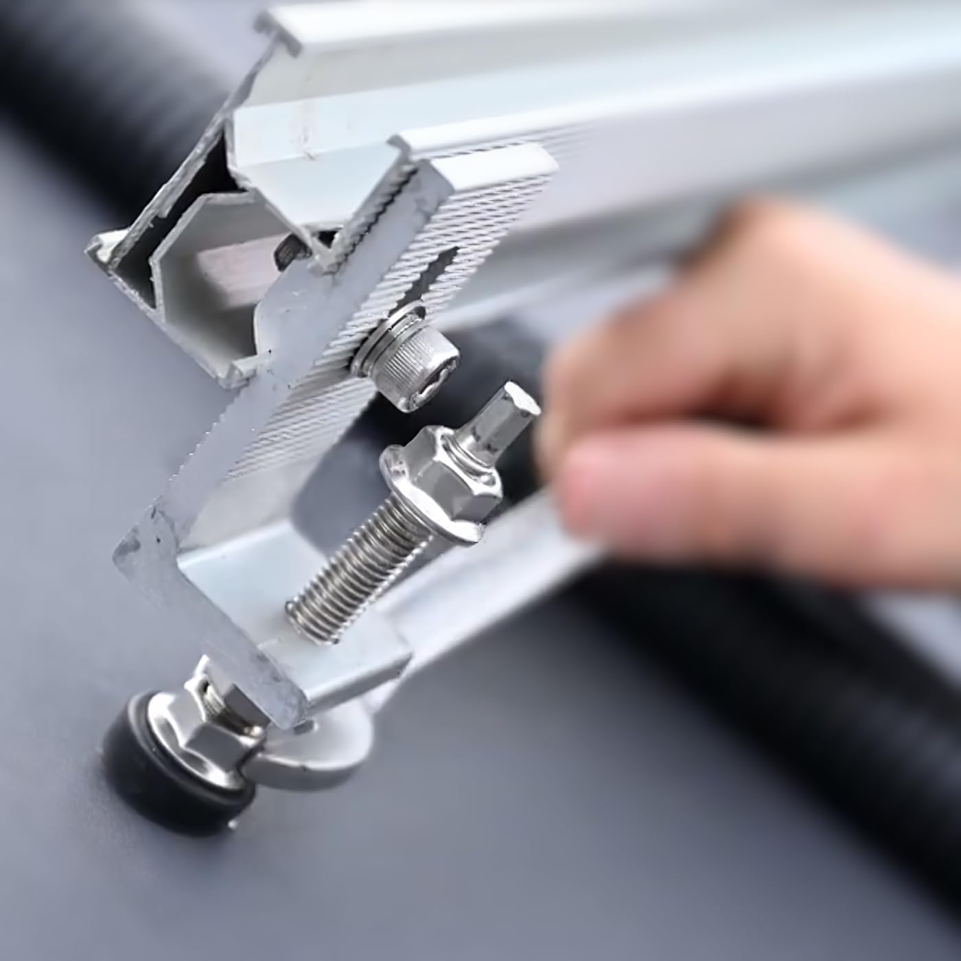 Lot de 6 vis à double filetage M10 x 200 mm Installation PV en acier inoxydable réglable en hauteur Chevilles pour fixation solaire photovoltaïque sur les toits de bâtiments Matériau : acier