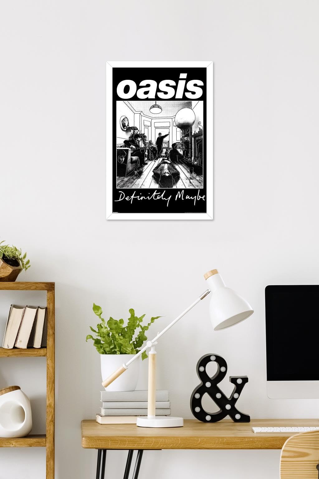 Amazon.com: Oasis - Definitely Maybe Wall Poster, 22.4L
