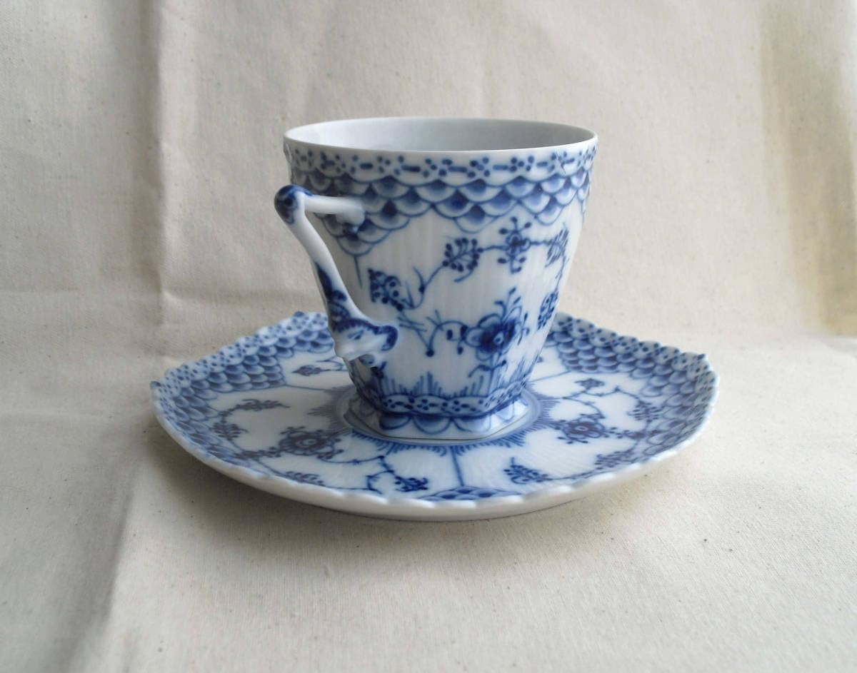 Amazon.co.jp: ロイヤルコペンハーゲンブルーフルーテッドフルレース