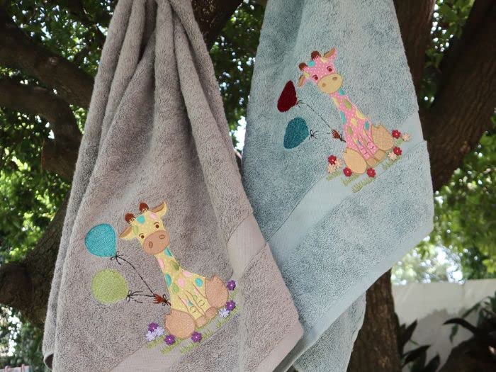 Image of SNAAN 600 GSM, Pure Combed Cotton Giraffe Towel for | Ultra Soft, Super Absorbent Luxury Bath Towel with Attractive Cartoon Animal Design for, Boys & Girls (Aqua)