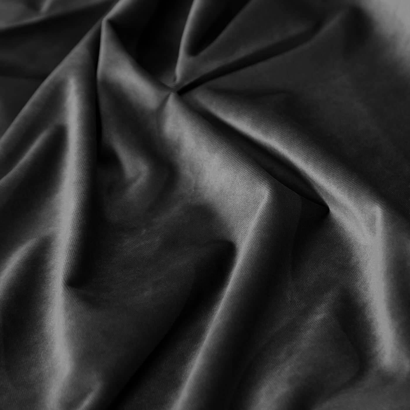 Eurofirany Villa Cortina Opaca Terciopelo con Ojales-1 Unidad, Panel, Suave, Clásico, Elegante, Salón, Dormitorio, Gruesa 290 g/m², Poliéster, Negro, 140x250 cm