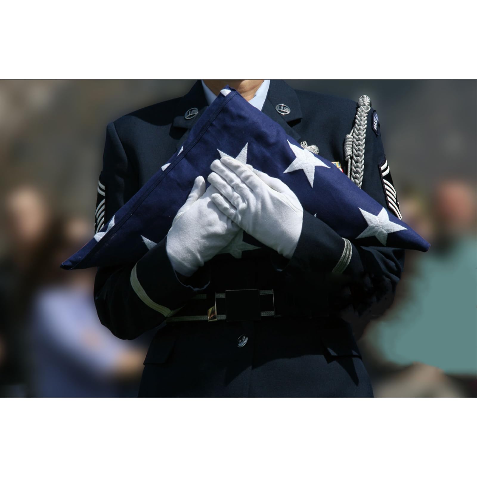 ROTERDON Bandiera americana in cotone, 1,5 x 2,5 m, prodotta negli Stati Uniti, per bandiera commemorativa dei veterani, tessuto resistente, stelle ricamate di lusso, strisce cucite e 2 occhielli in