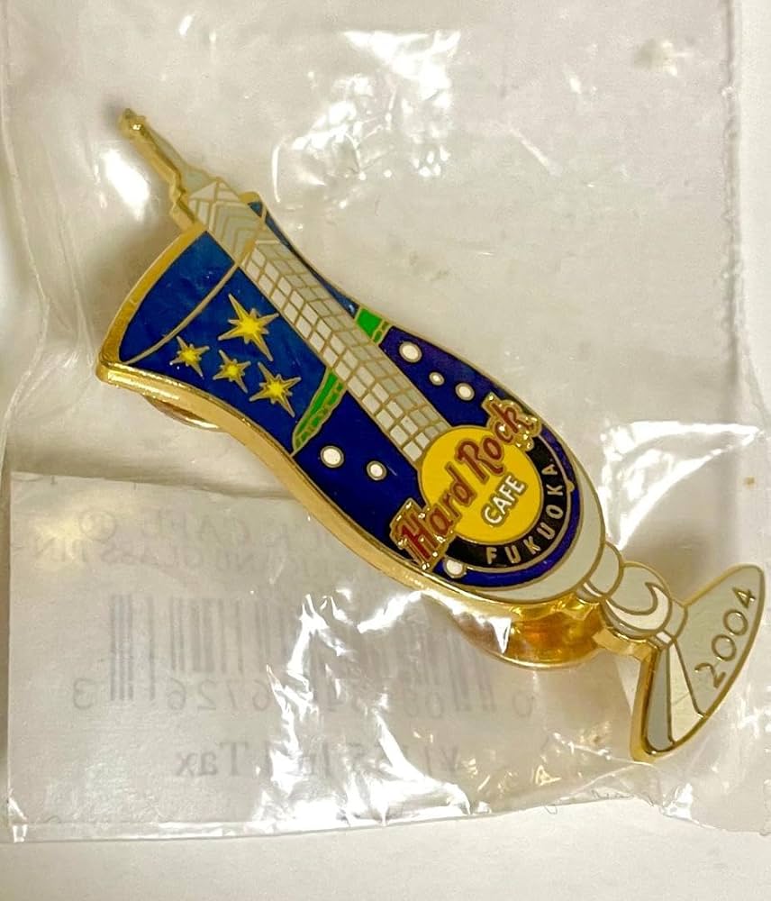 ハードロックカフェ　福岡　アニバーサリーピン　全４６個セット　OSピン他オマケ付 ハードロックカフェ 福岡 アニバーサリーピン 全46個セット OS