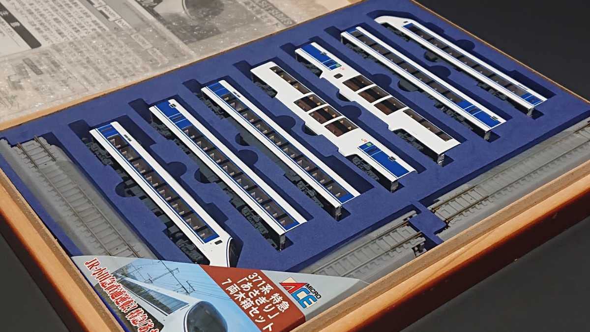 Amazon.co.jp: 木箱セット371系特急あさぎり7両木箱セットマイクロ