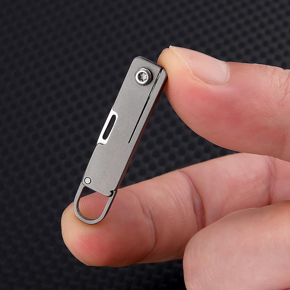 SN07 Super Mini Titanium Alloy Keychain Knife, EDC Tiny Key Chain Knife Only 1.5 Inchs Long, Ultralight 0.13oz Keychain Box Cutter