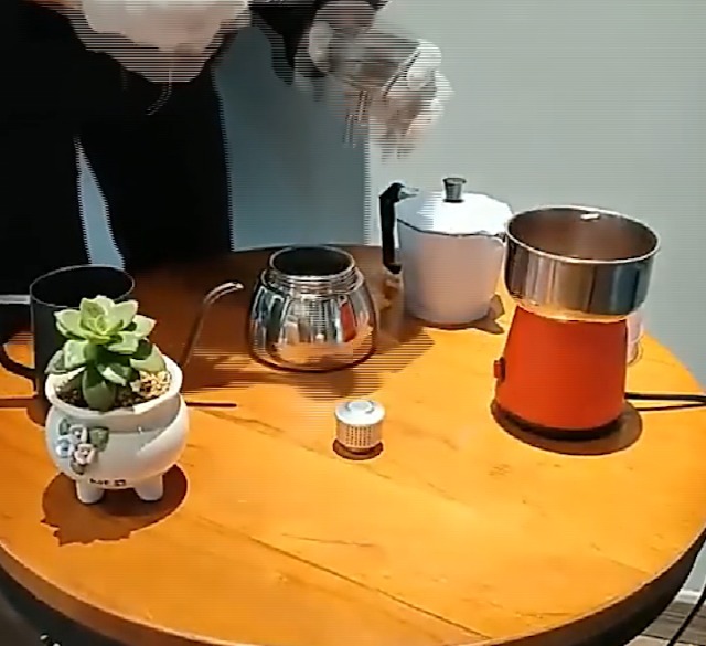 Amazon.com: Fenteer Aluminum Moka Coffee Pot Splashing Proof Cover