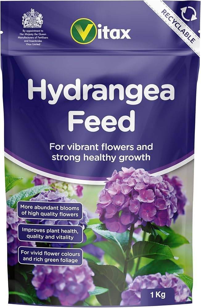 Vitax Hydrangea Feed 1kg | Specially Tailored Nutrient Mix for Vibrant Flowers & Strong Healthy Growth | Professional Flower Food for Abundant Blooms | Granular Top Dressing Fertiliser 1kg