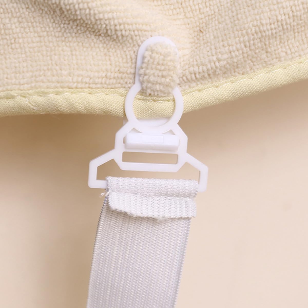 32pcs Anti-Slip Bed Sheet Fasteners Straps for Fitted Keeps Bedding Securely Place Easy to Use for Home and Travel