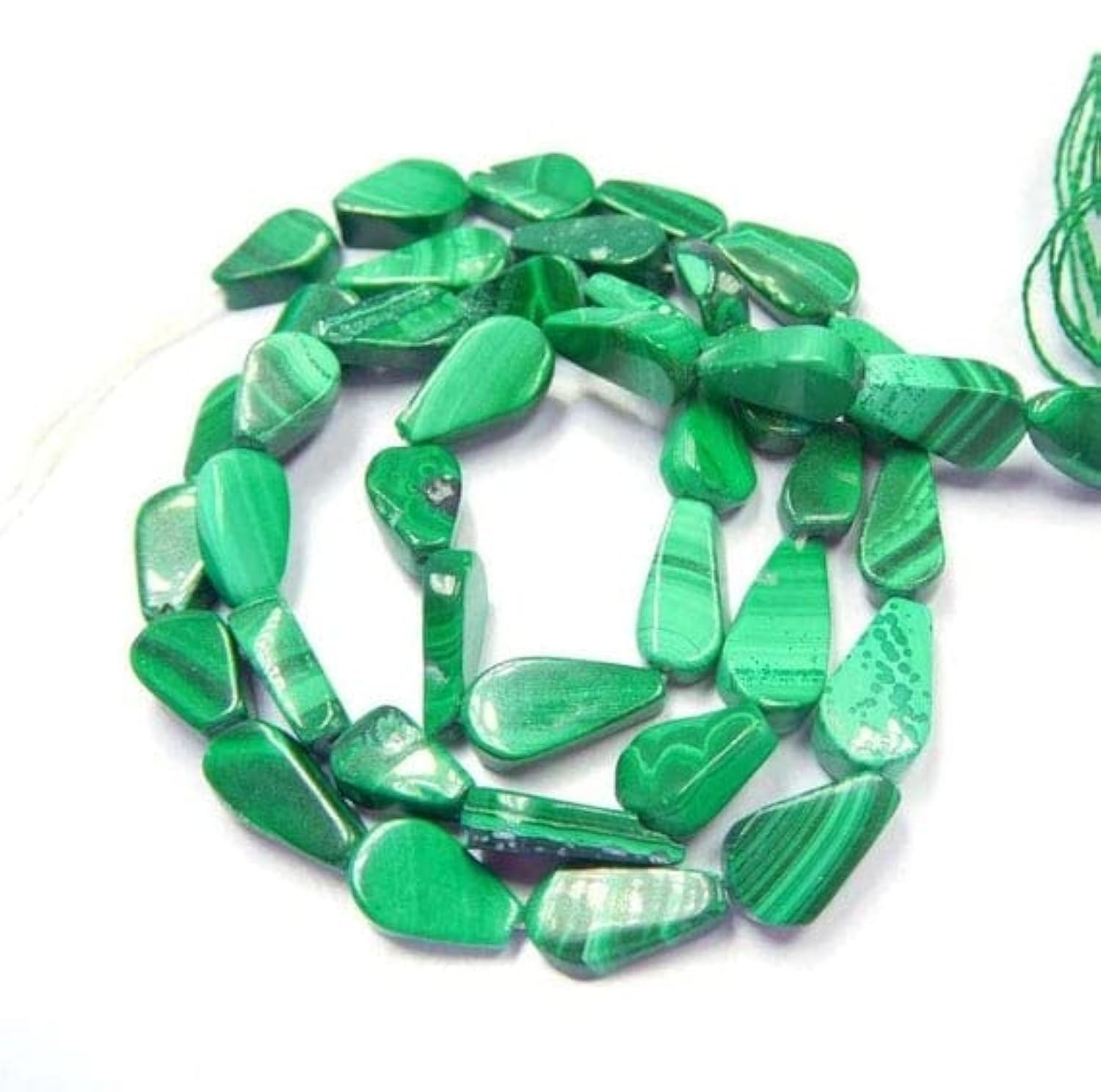Malachite briolette poire 10-15mm LKBEADS, gemme naturelle pour bijoux haut de gamme