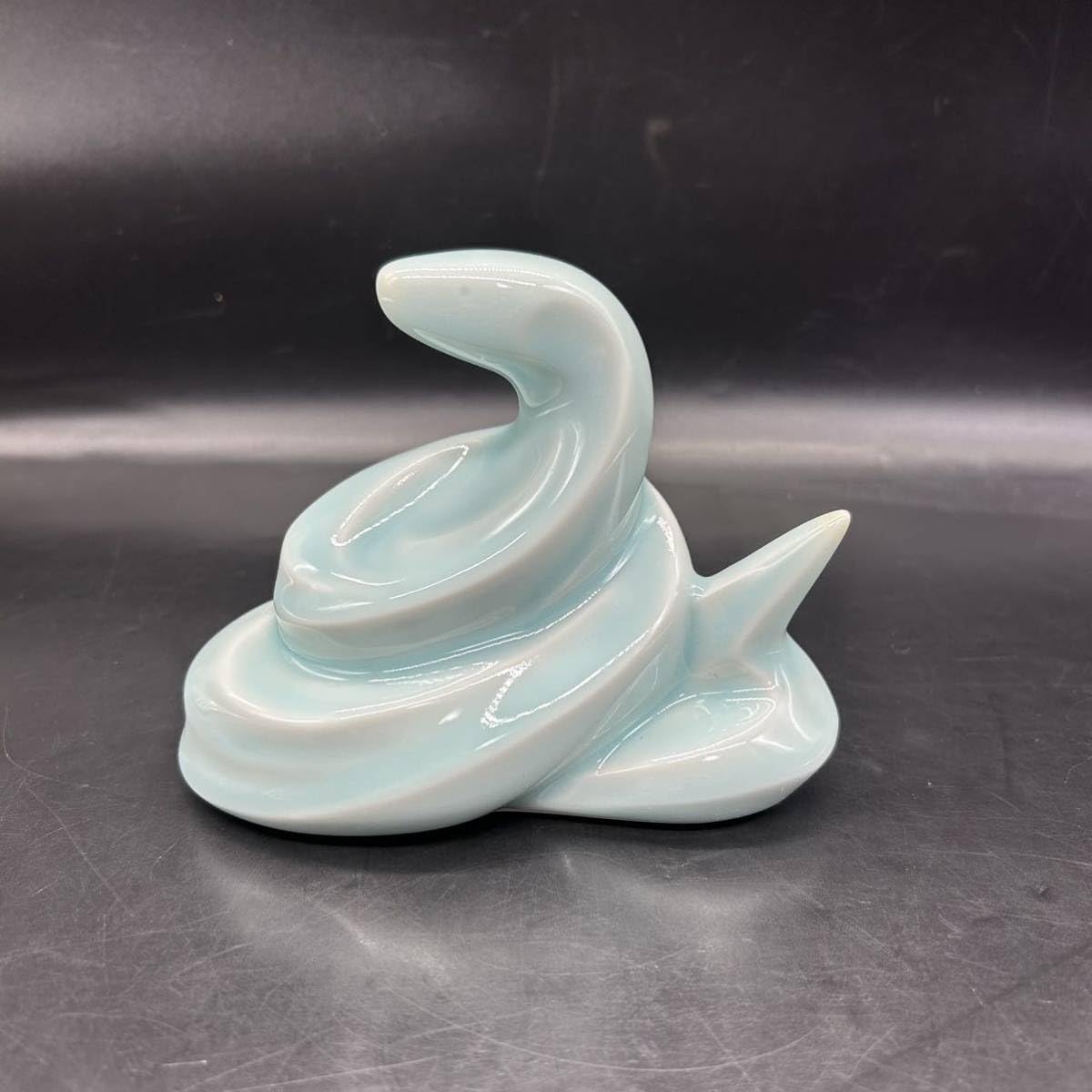 E-4 【極美品】蛇 置物 陶器 青磁 縁起物 干支 巳 昭和レトロ 