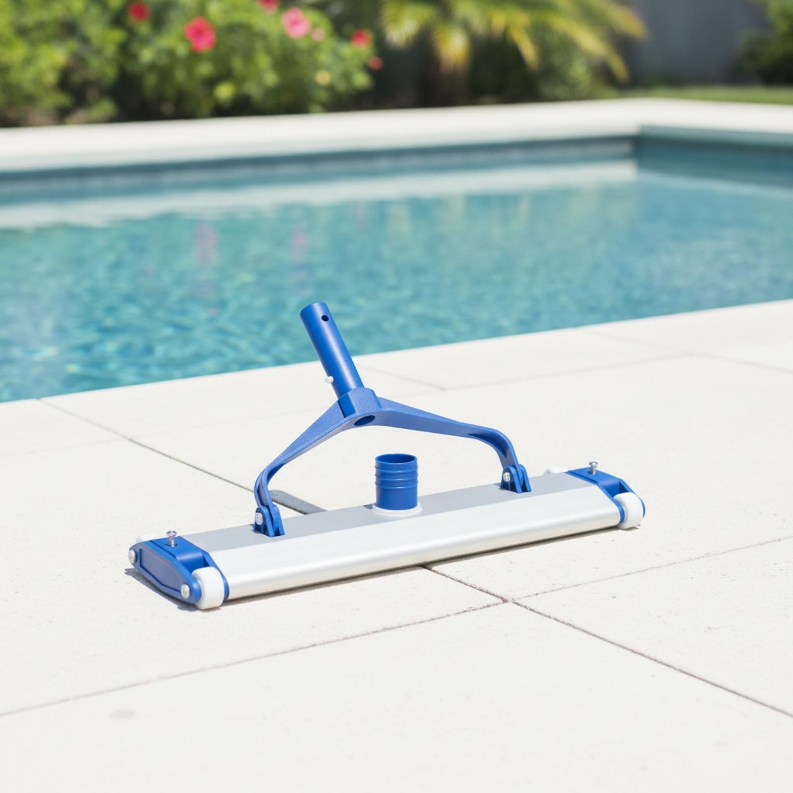 KESOTO Spazzola per Piscina in Alluminio Testa per Aspirazione Fondo Piscina Corpo in Alluminio Leggero Rulli Alle Estremità Impugnatura Ergonomica Aggancio