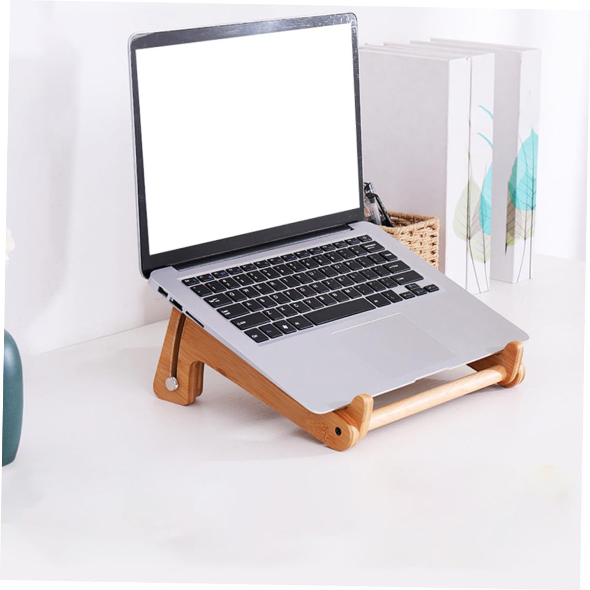 Supporto per Notebook in Bambù Phyllostachys Pubescens Regolabile e Multifunzionale, Alzatina Leggera Beige per Proteggere la Schiena e Usare su Scaffali