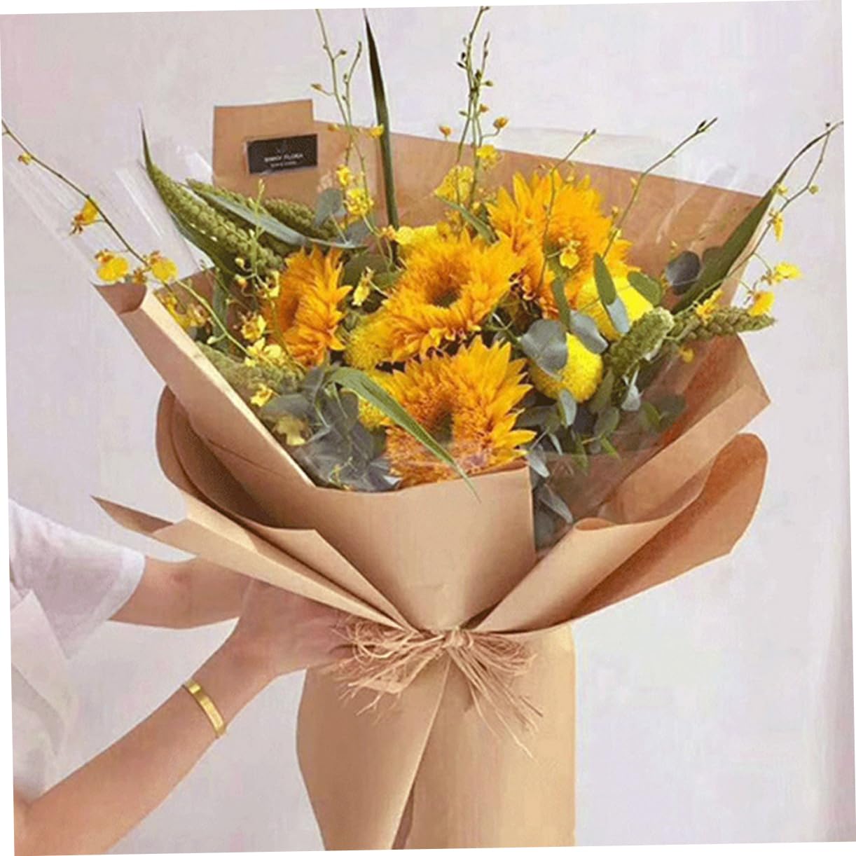 Rouleau de Papier Kraft Marron 45cm X 30m, Emballage Présent | 1 Rouleau, Usage Bouquet et Emballage, Papier Kraft Décoratif pour Colis et Présents