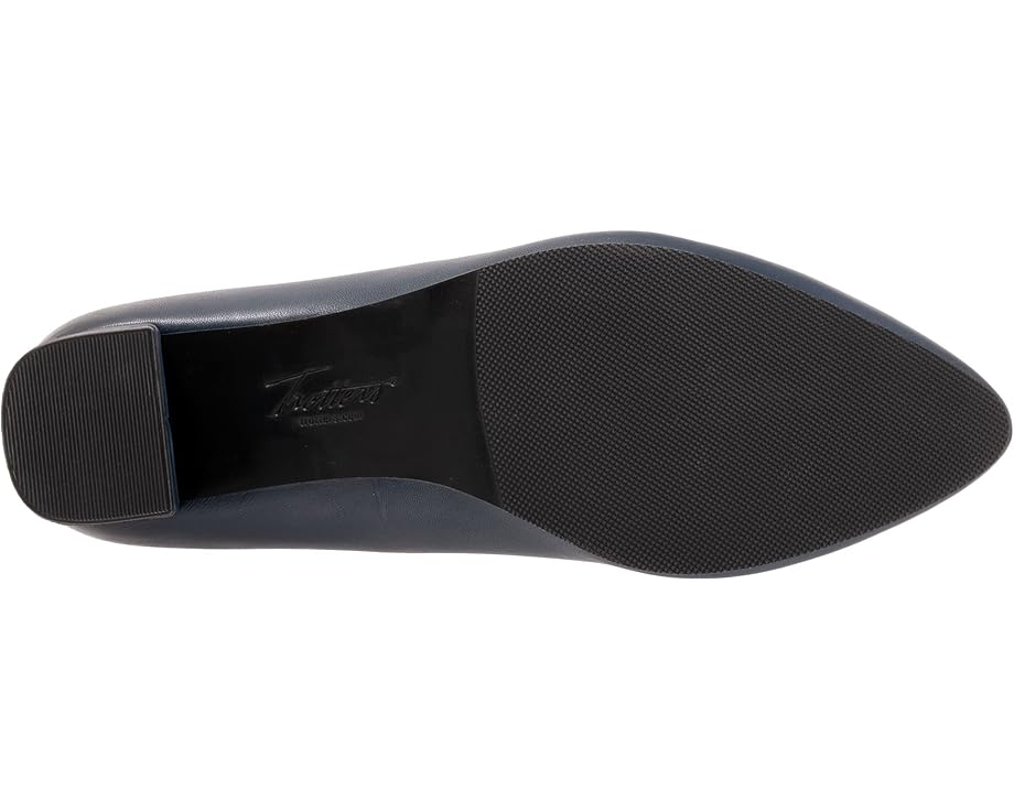 Trotters Kenzie - Bottom View