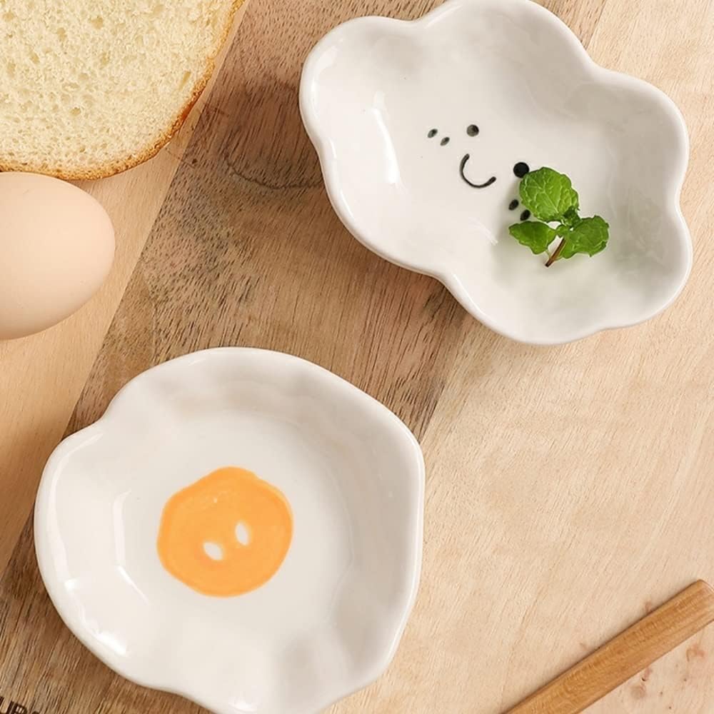 4-Piece Set of Creative and Cute Ceramic Small Plates of Four Different Shapes Snack Appetizer Plate Sauce Seasoning Plate (Brass)