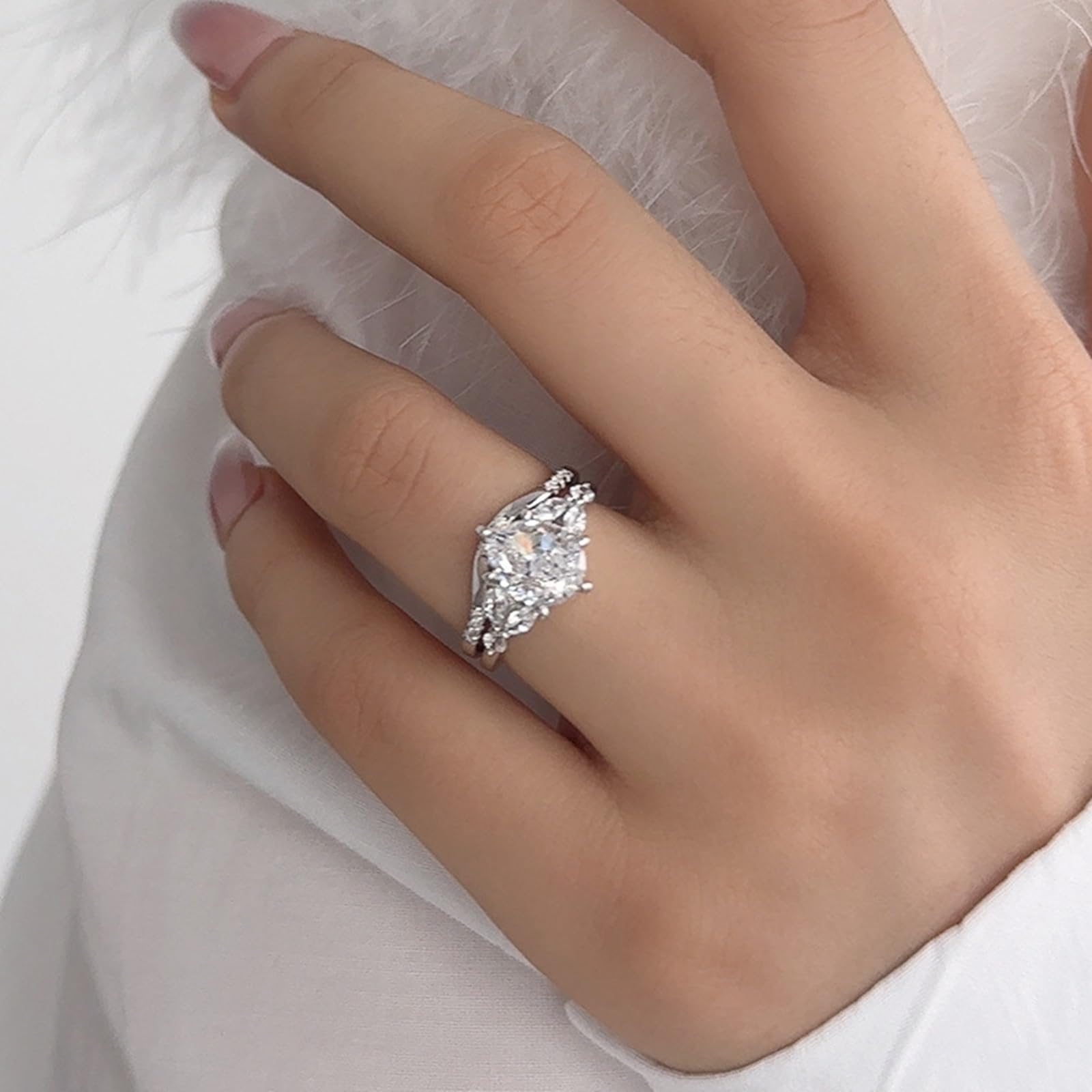 Set di fedi nuziali in oro bianco 18 carati per lei, elegante anello impilabile in moissanite a goccia da 2 carati, personalizzabile