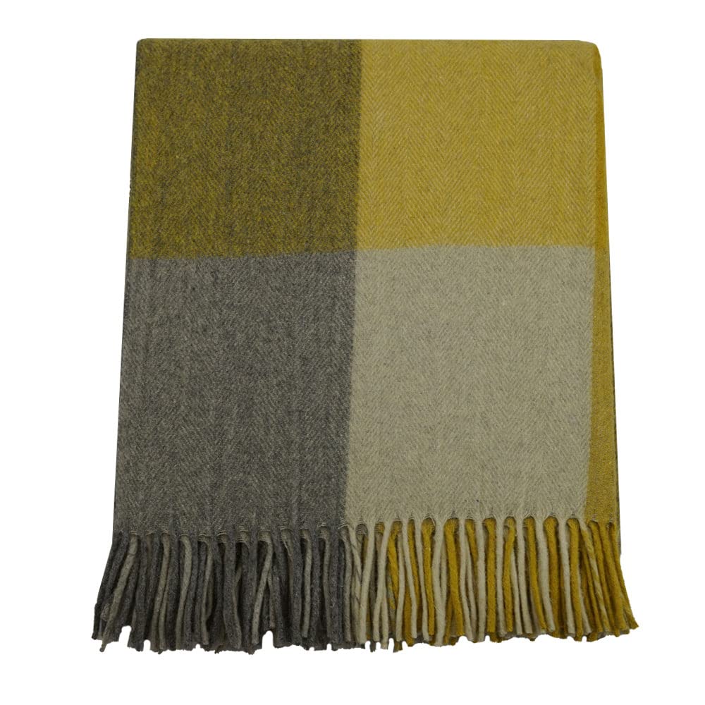 The Scotland Kilt Company Picnic Rug Scottish Tartan Throw in Yellow and Grey Check