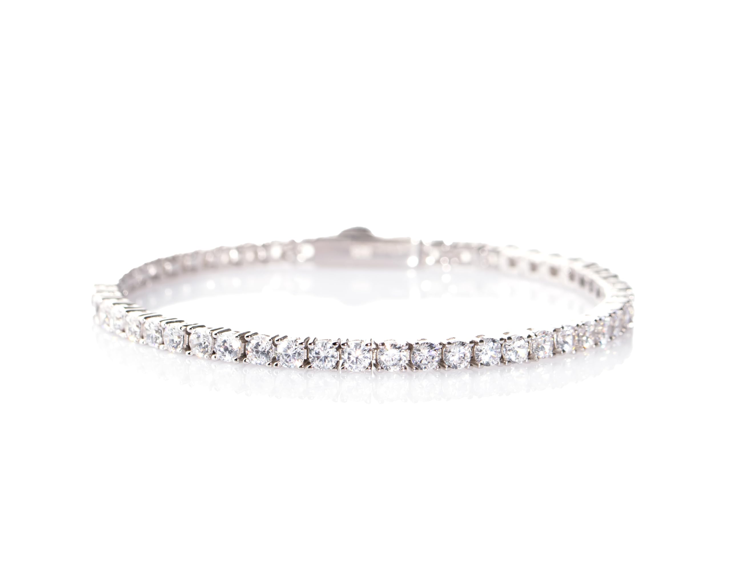 Tennisarmband Damen 3 mm – 925 Sterling Silber Zirkonia Armband 18 cm – Funkelndes Silberarmband für Frauen – Edler & Zeitloser Schmuck – Lucoro