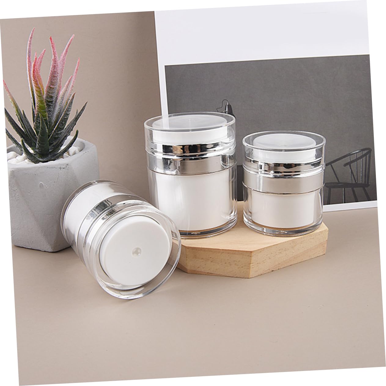 Barattolo Pompa Airless 30Ml Set 4 Contenitori Cosmetici Ricaricabili per Lozioni e Creme per Viaggi e