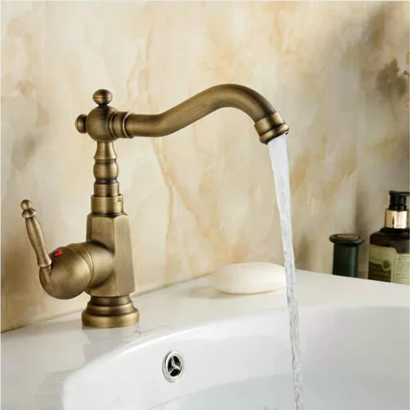 Rubinetto del bacino Rubinetti Miscelatore Ottone Antico Finito Caldo e Freddo Deck Mounted Vanity Vessel Lavelli Rubinetto