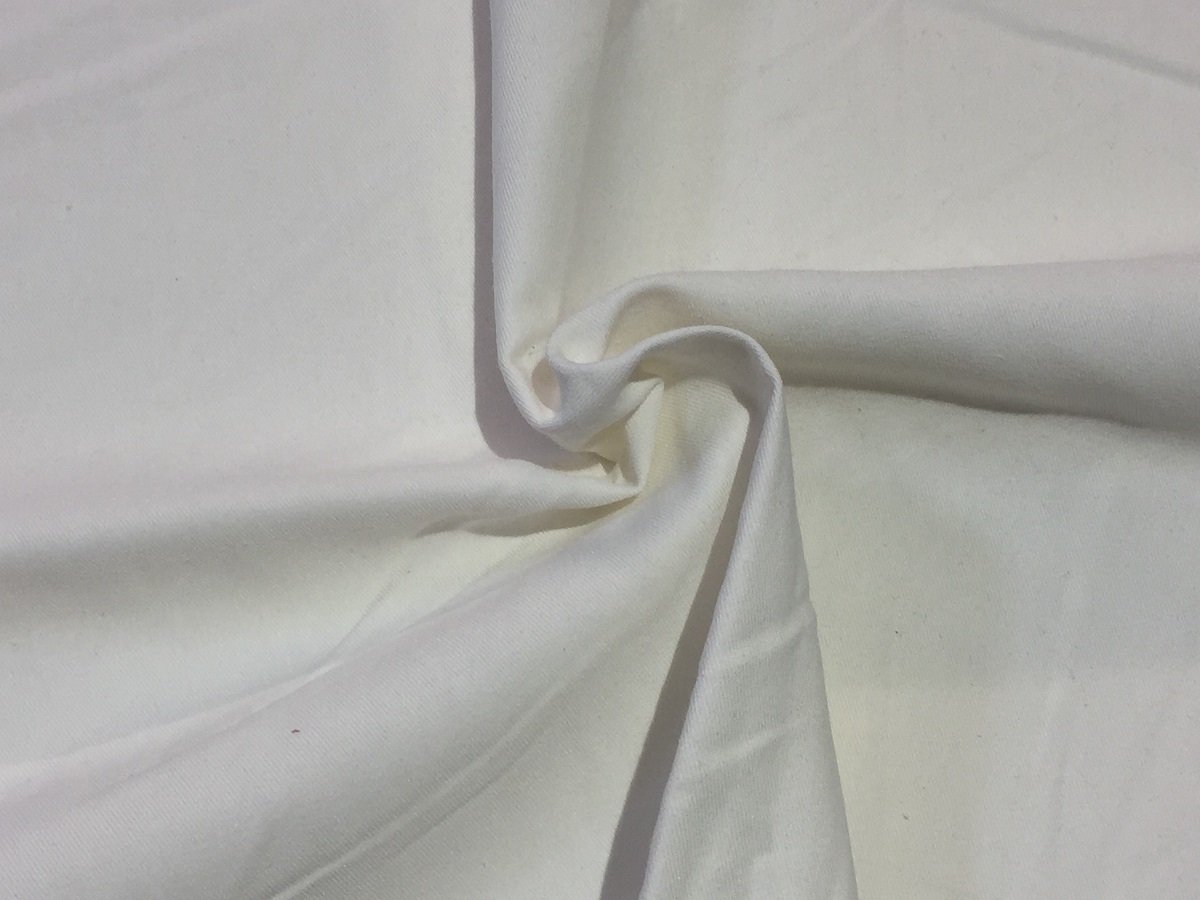Tissu denim de coton sergé blanc cassé 10m x 140cm pour couture