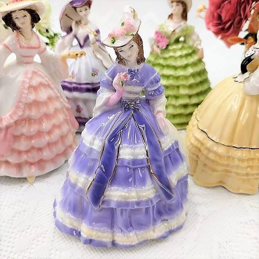 Amazon.co.jp: 英国 ロイヤルウースター ミニフィギュリン 