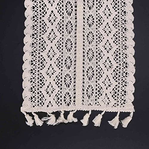 Table en macramé crème pour déco de mariage rustique