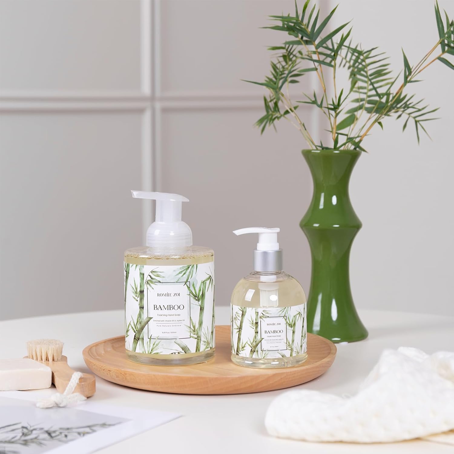 ROMIIE ZOI Liquid Hand Soap with Gift Box - Bamboo - 260ml/ 8.7 fl.oz - Image 5