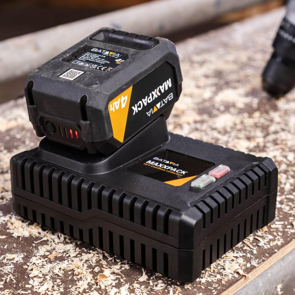 BATAVIA 7062518 batteria agli ioni di litio 18 V 4.0 AH, 36 W