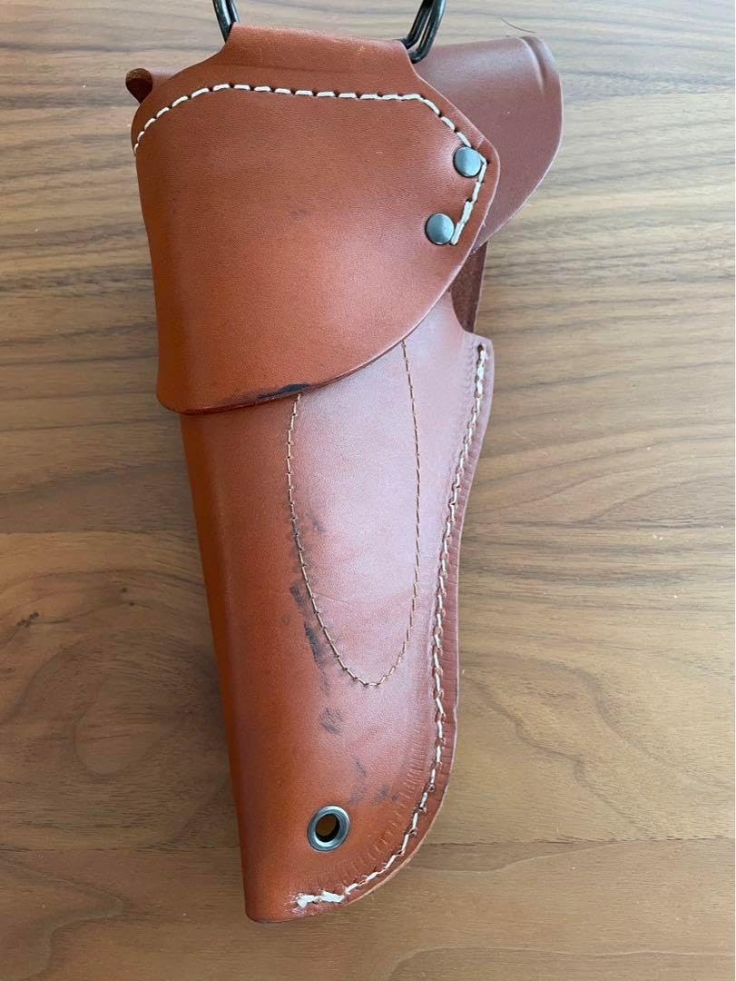 自衛隊 革製 ホルスター 9mm拳銃 陸上自衛隊 革製ホルスター 9mm拳銃用