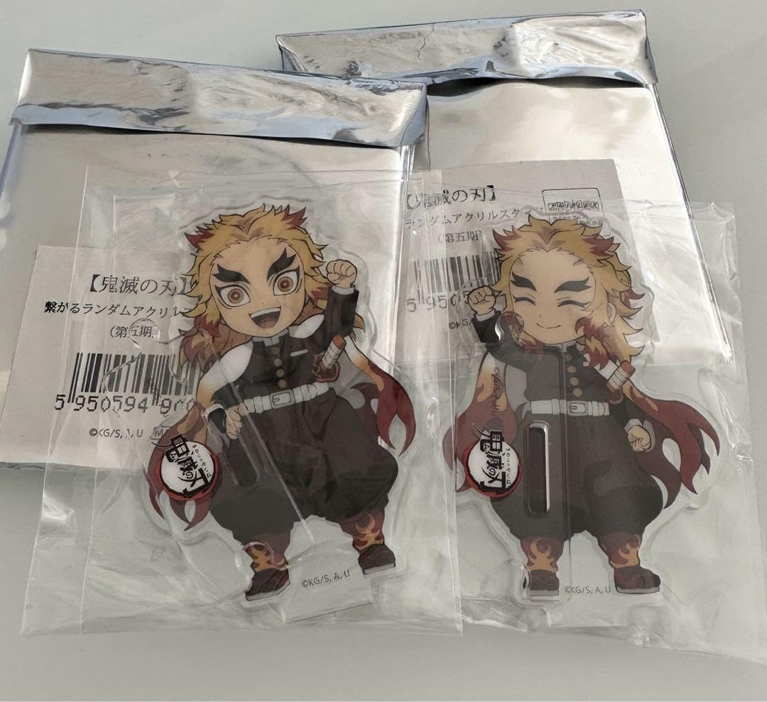 Amazon.co.jp: 鬼滅 繋がるアクリルスタンド 繋がるアクスタ 煉獄杏 
