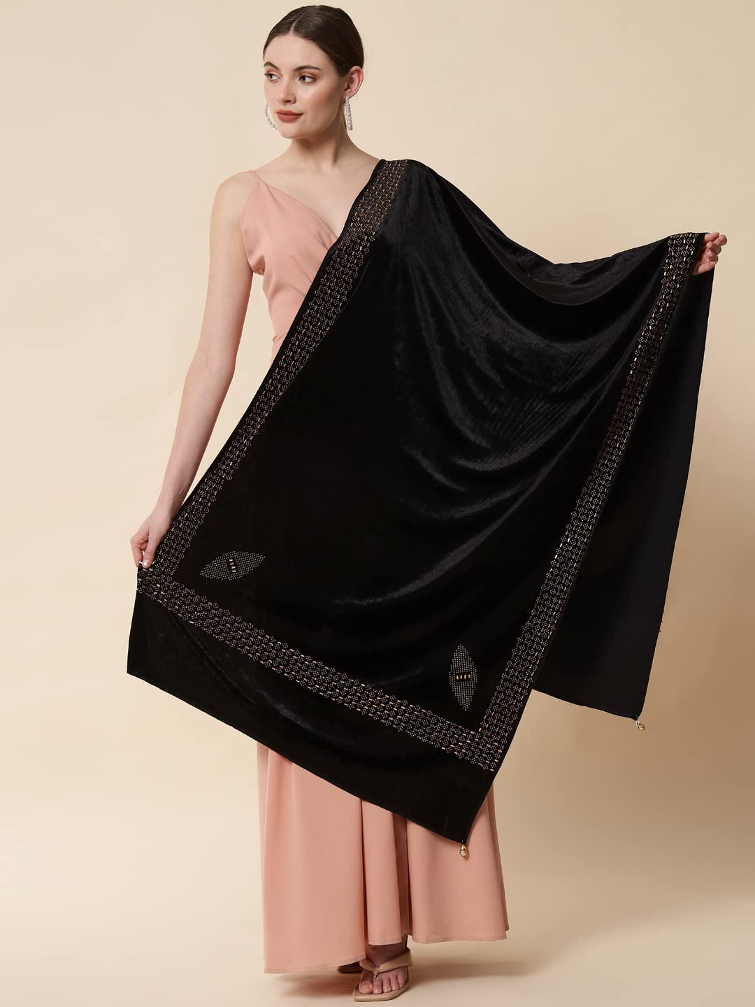 Pashtush Estola para mujer, terciopelo suave con trabajo de cristal adornado