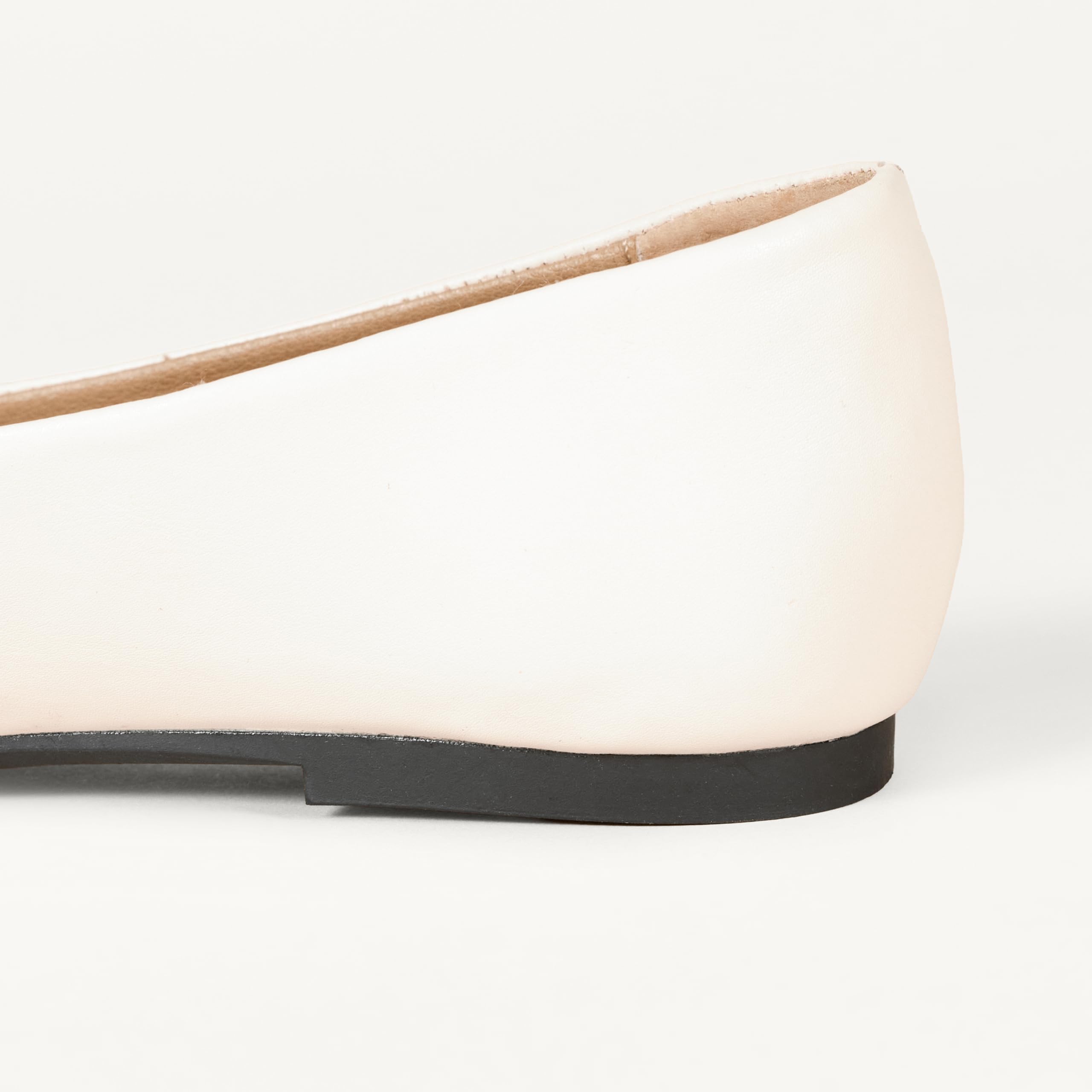 Amazon Essentials Damen Ballerinas mit Schleife