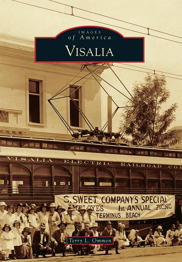 Visalia (Images of America)