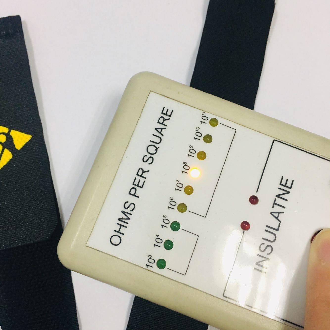 ESD Antistatische Klett-Kabelbinder, schwarz, antistatische Bündelgurte für sicheres Kabelmanagement, 100 Stück