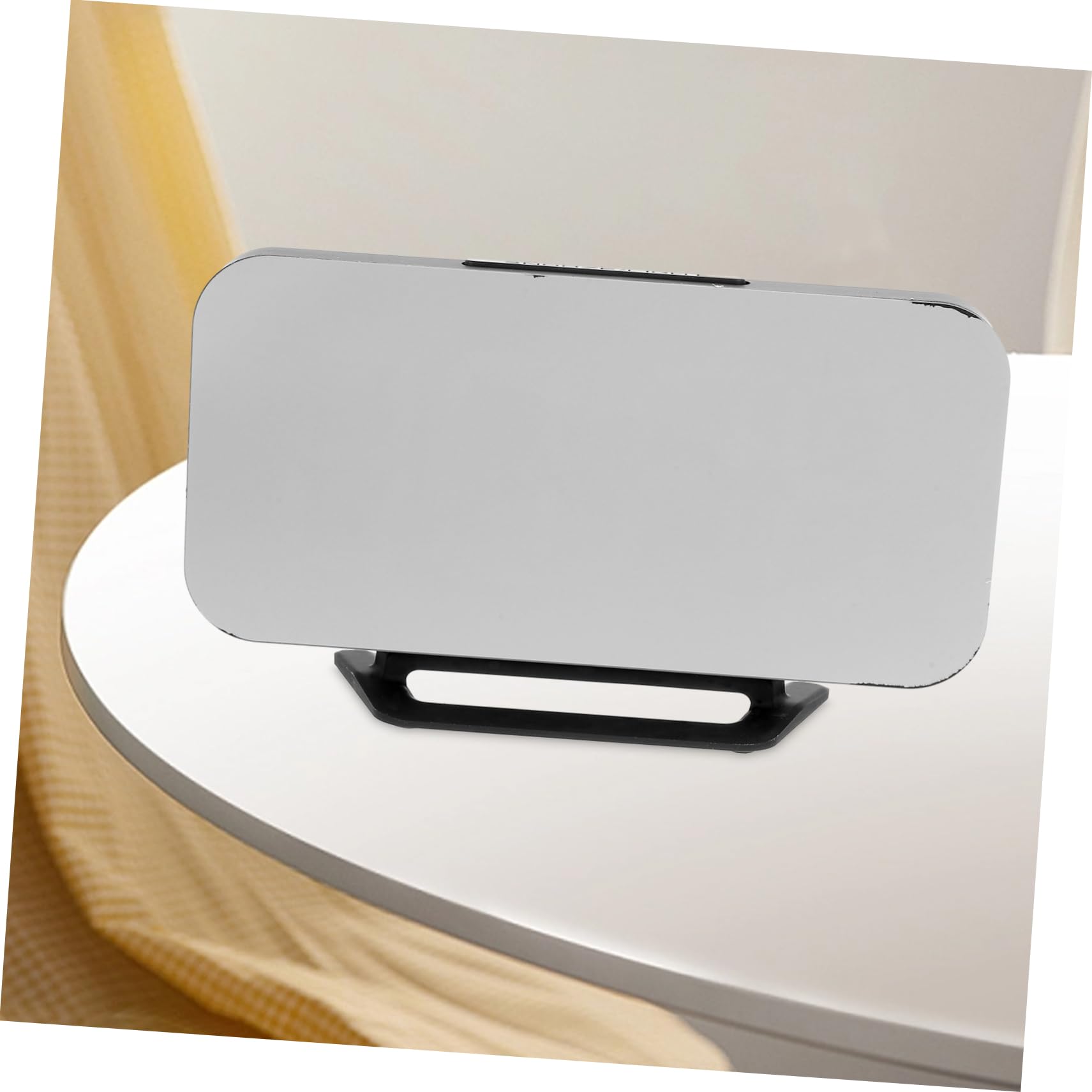 Ciieeo Sveglia Digitale Con Display Led Grande e Luminoso Controllo Della Luminosità Funzione Snooze Porte Usb Per Caricare Dispositivi Per Camera Da Letto e Scrivania
