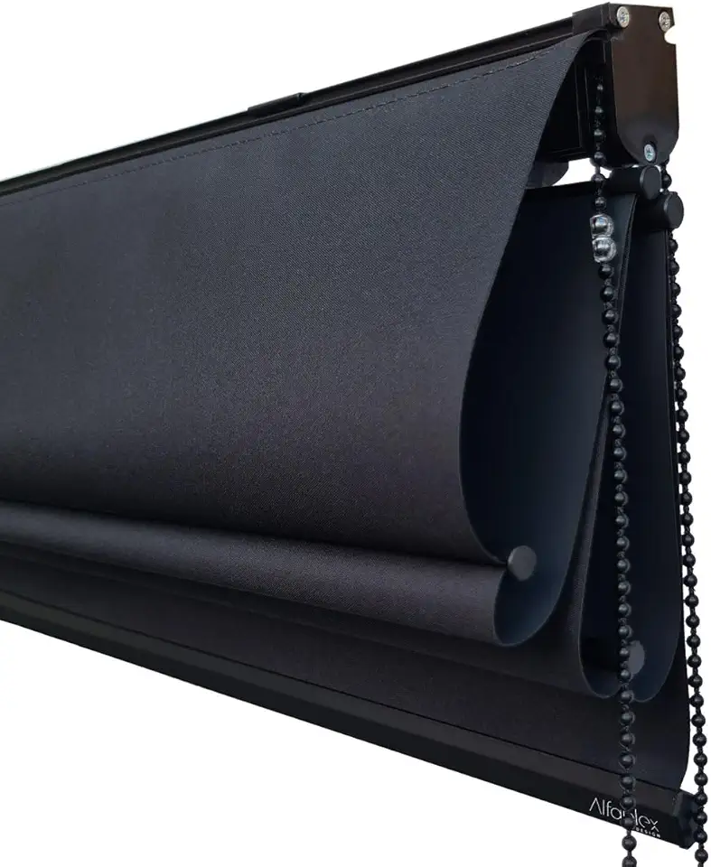 Cortina Persiana Romana Blackout Preta - Acabamento Preto (SOB MEDIDA) (1,35 (lar) x 1,20 (alt))